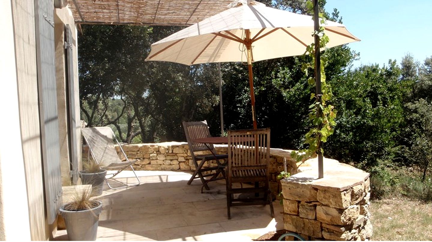 Romantic Stone Cottage Rental for Couples in the South of France