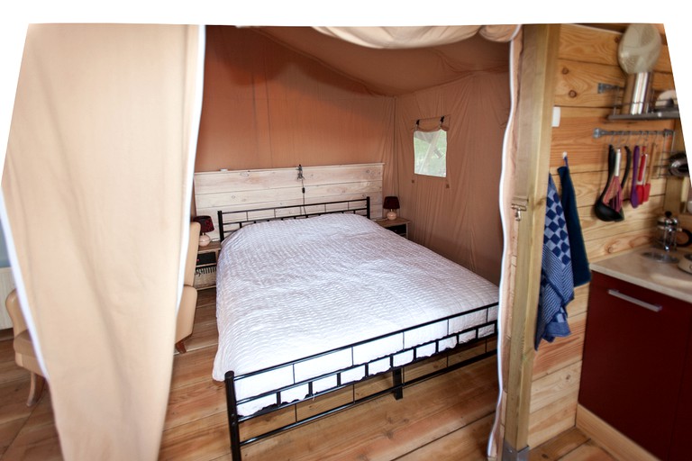 Safari Tents (Périgueux, Nouvelle-Aquitaine, France)