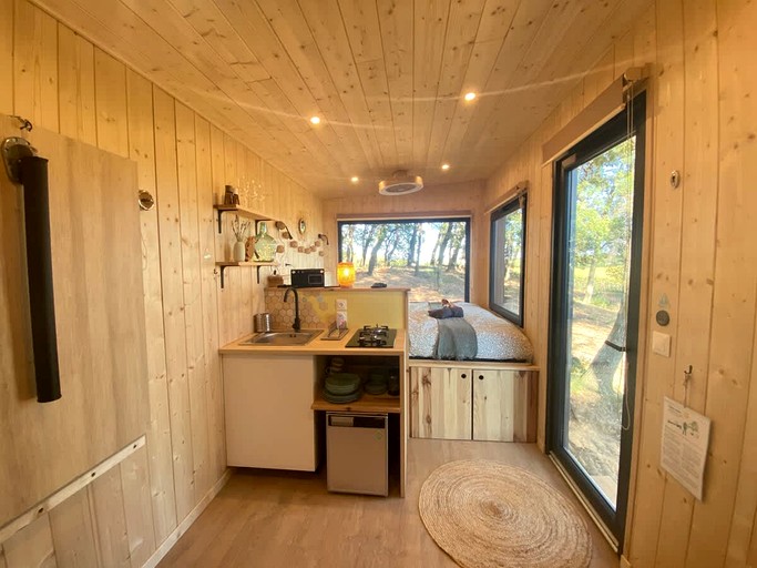 Vacation Rentals (France, --, Provence-Alpes-Côte d'Azur)