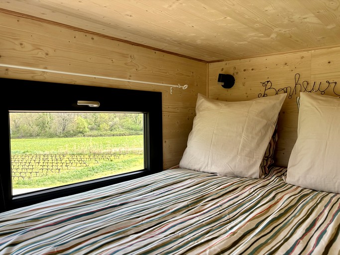 Tiny Houses (France, Meyrargues, Provence-Alpes-Côte d'Azur)