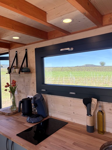 Tiny Houses (France, Meyrargues, Provence-Alpes-Côte d'Azur)
