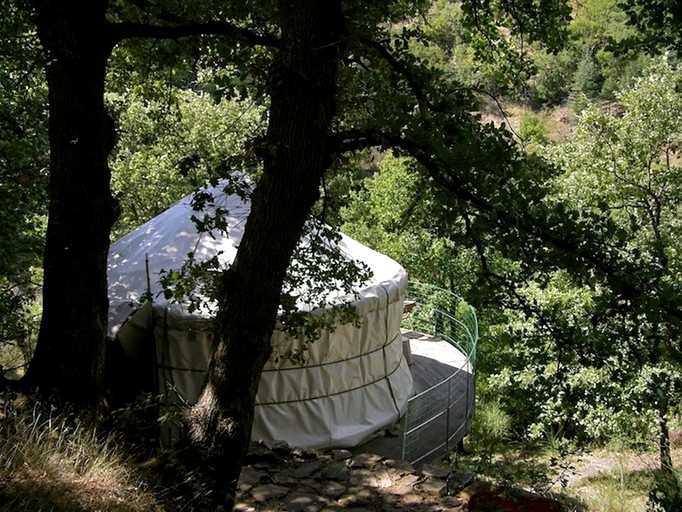 Yurts (Graissessac, Occitanie, France)