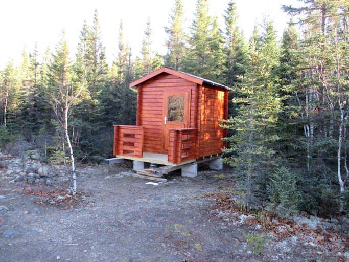 Tented Cabins (Saint-Urbain  , Quebec, Canada)