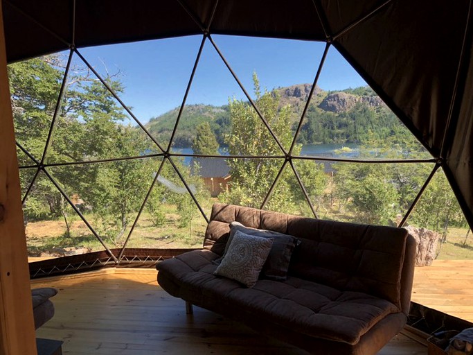 Bubbles & Domes (Esquel, Chubut, Argentina)