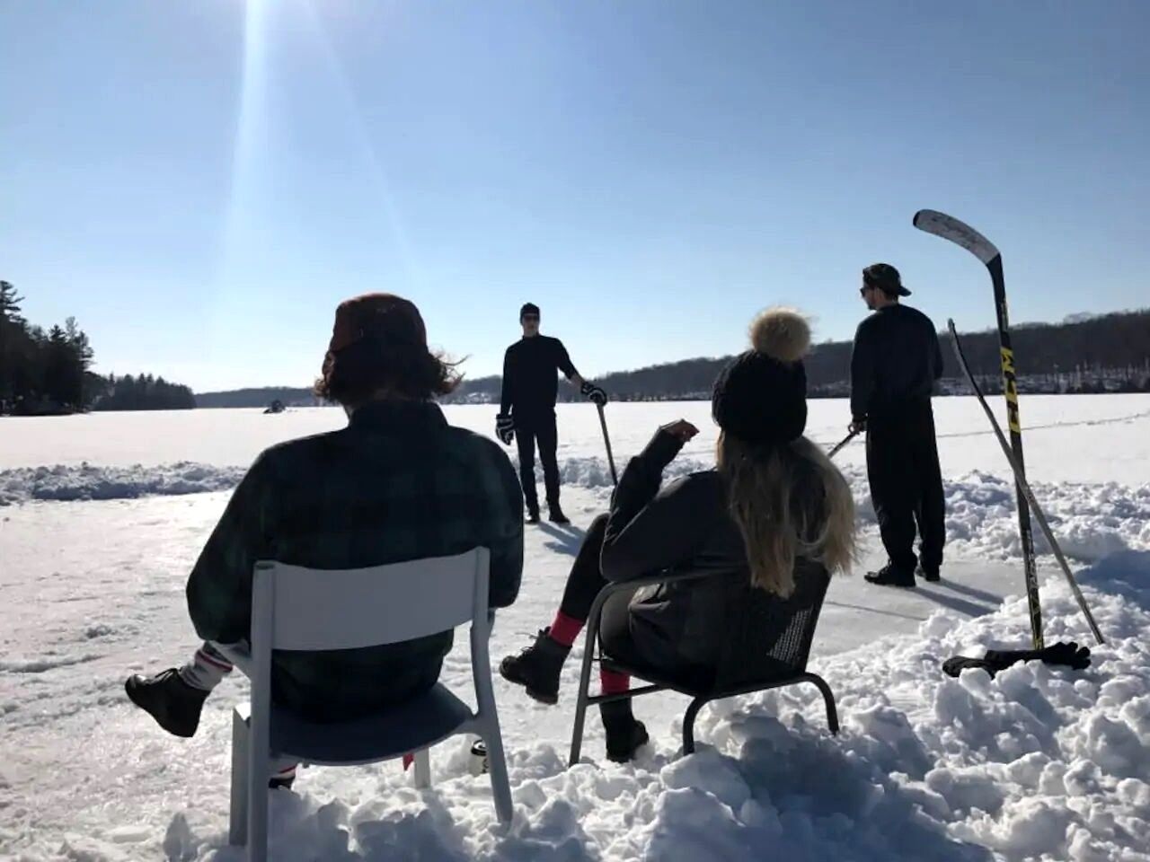 Luxury Cottage Rental for Groups on a Gorgeous Lake Resort near Ottawa, Ontario