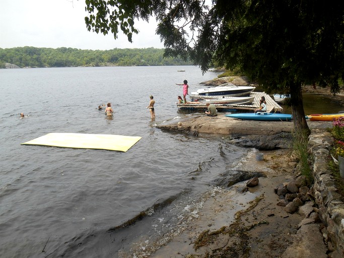 Cabins (Canada, Godfrey, Ontario)