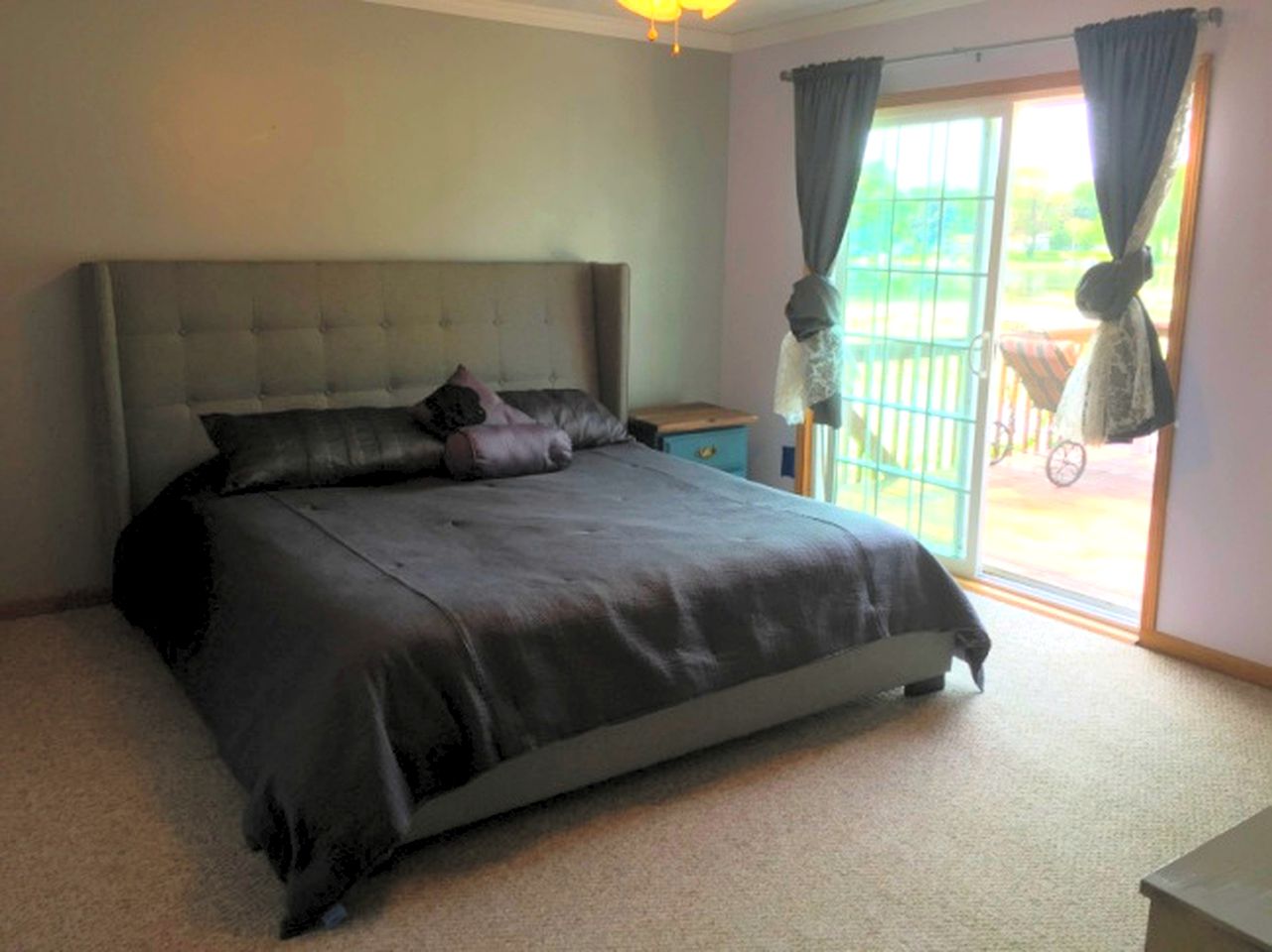 Lakeside Vacation Rental with Hot Tub near Fort Wayne, Indiana