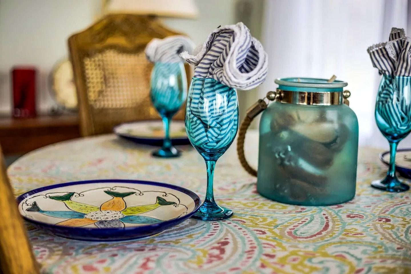 Lakefront Cottage with Cozy Interior and Jacuzzi in Dresden, New York