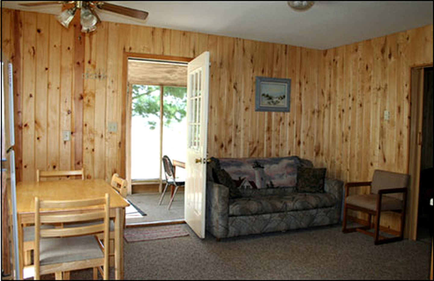 Lakeside Cabin Rental for a Summer Vacation in Merrifield, Minnesota