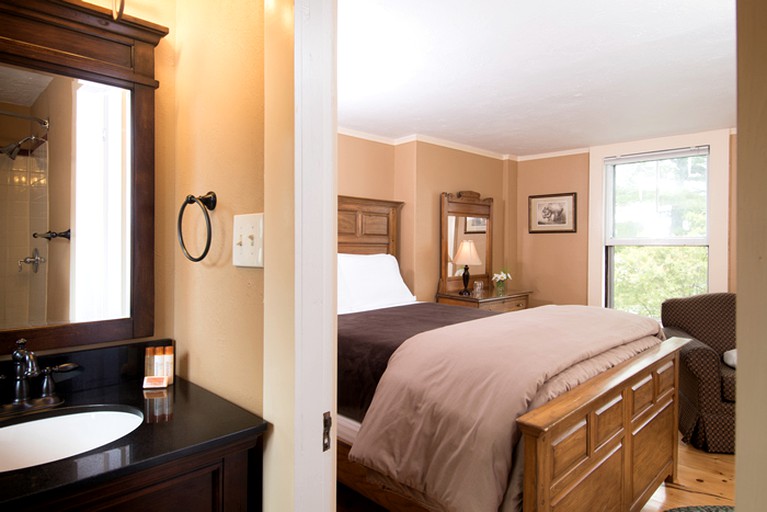 Nature Lodges (Sanbornton, New Hampshire, United States)