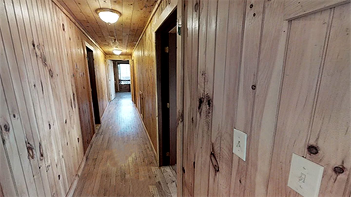 Lake House B&B Lodge, Nature Lodges 39635, Richfield Springs, United States of America