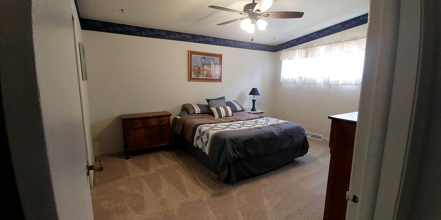 Spacious Family Cottage Getaway on Powers Lake near Lake Geneva, Wisconsin