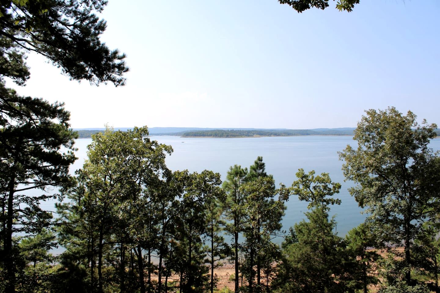 Breathtaking Wooden Cabin with Great Sights in Edgemont, Arkansas