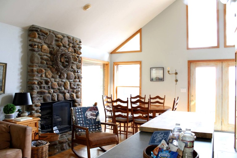 Cabins (United States of America, Edgemont, Arkansas)