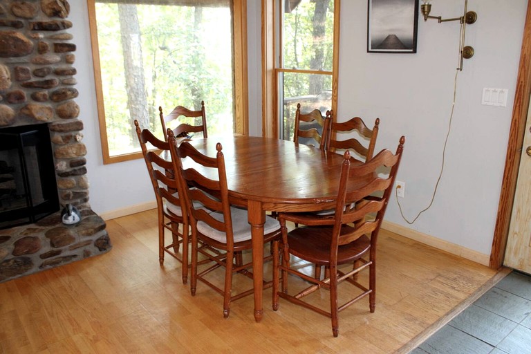 Cabins (United States of America, Edgemont, Arkansas)