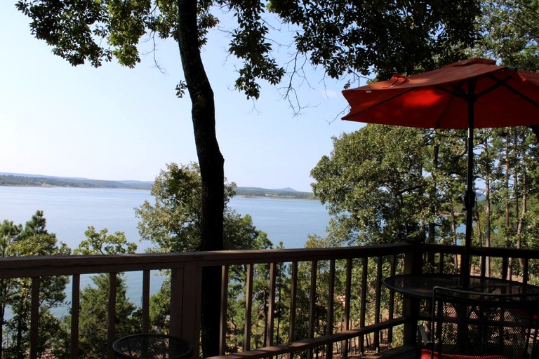 Cabins (United States of America, Edgemont, Arkansas)