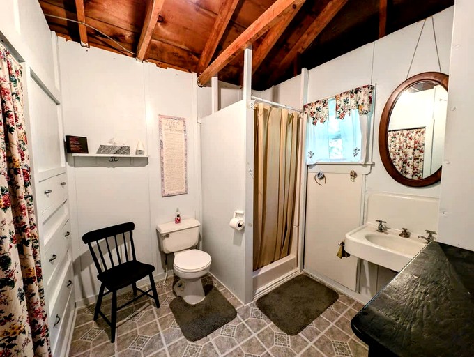 Cabins (United States of America, Franklin, Maine)