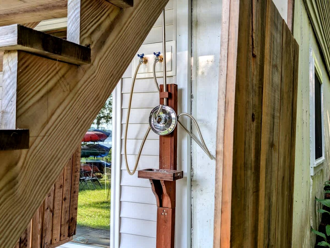 Gorgeous Waterfront Cabin for an Unforgettable Family Vacation by Georges Pond in Franklin, Maine