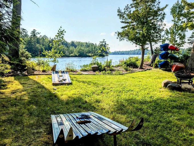 Cabins (United States of America, Franklin, Maine)