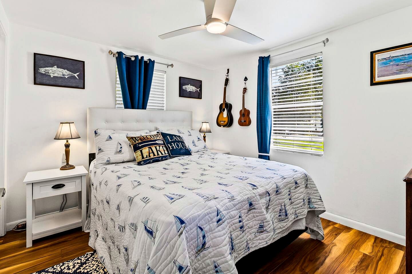 Cozy Lakefront Cabin with Game Room & Boat Access near Lake Livingston, Texas