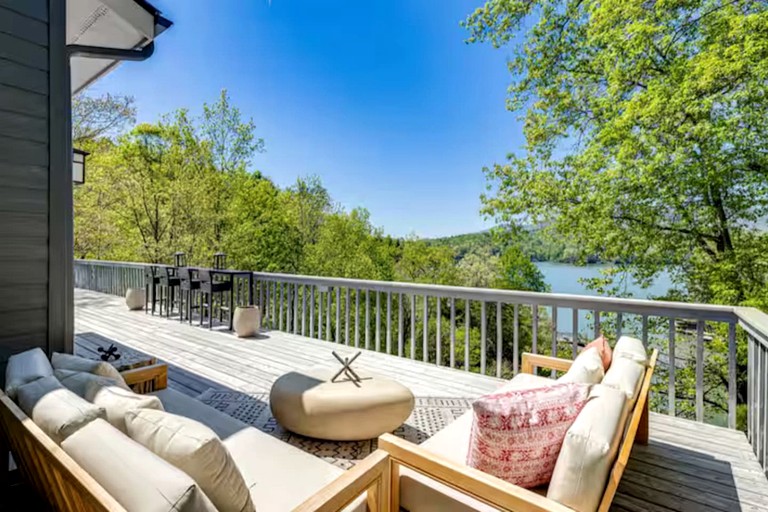 Vacation Rentals (United States of America, Lake Lure, North Carolina)