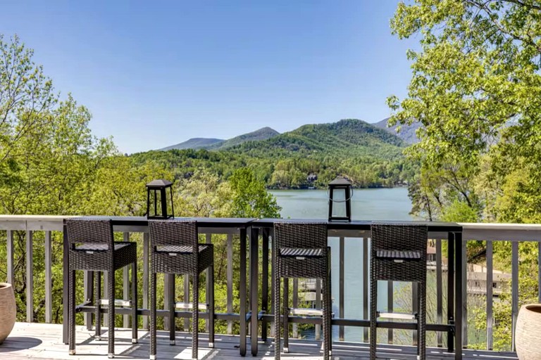Vacation Rentals (United States of America, Lake Lure, North Carolina)