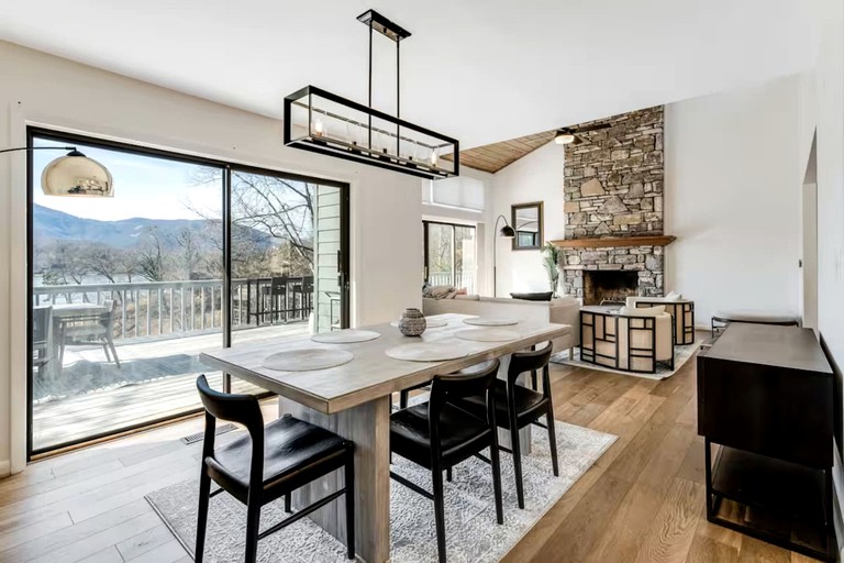 Vacation Rentals (United States of America, Lake Lure, North Carolina)