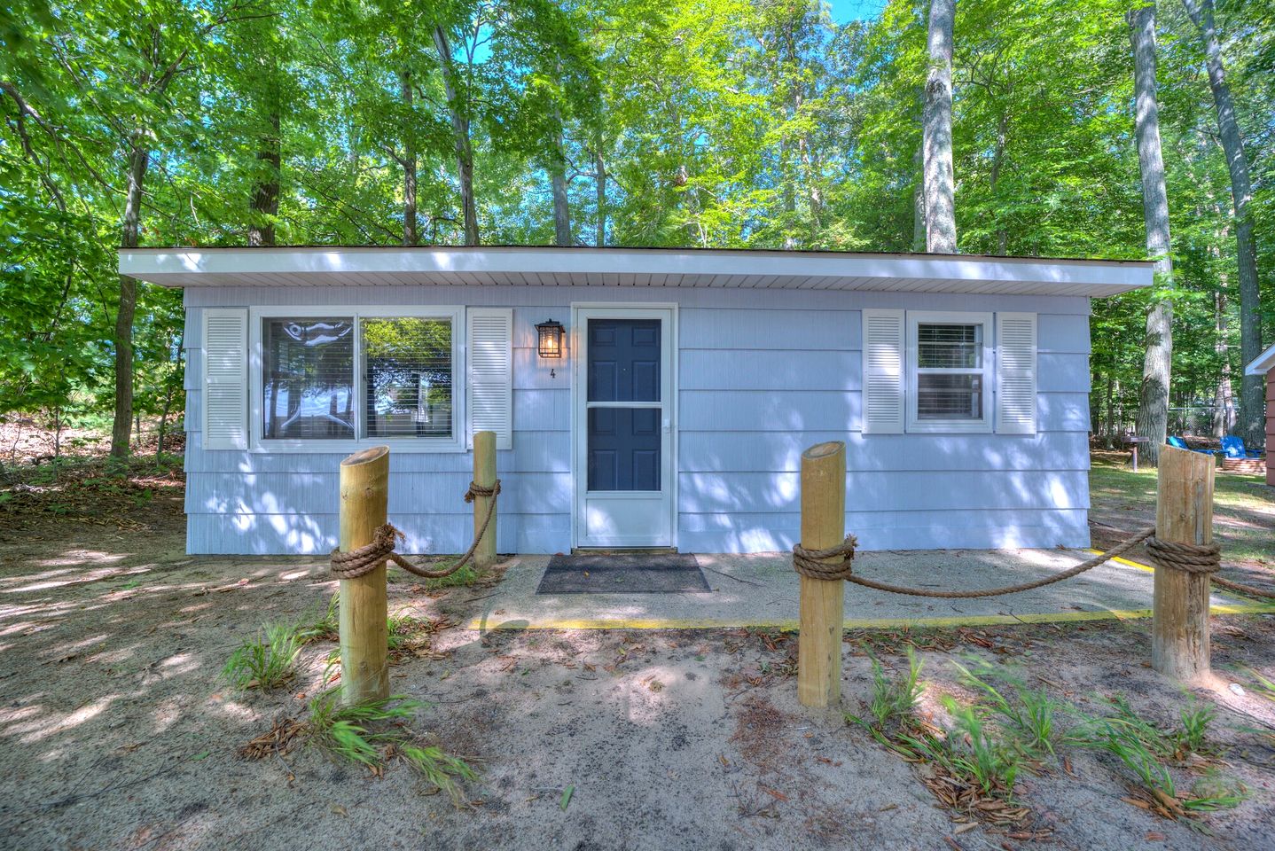 Cabins (United States of America, Muskegon, Michigan)