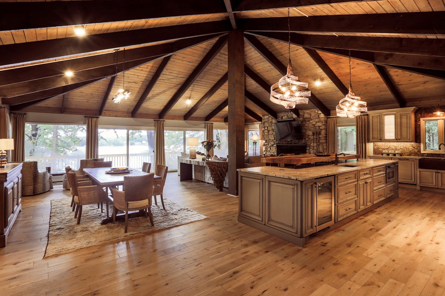 Architectural Lakefront Luxury Retreat with Private Dock near Lake Norman State Park, North Carolina