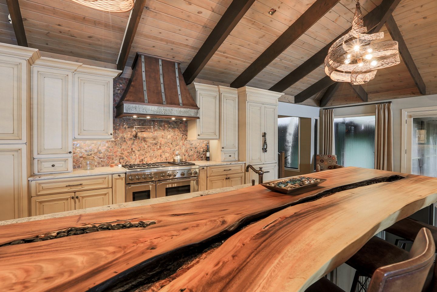 Architectural Lakefront Luxury Retreat with Private Dock near Lake Norman State Park, North Carolina