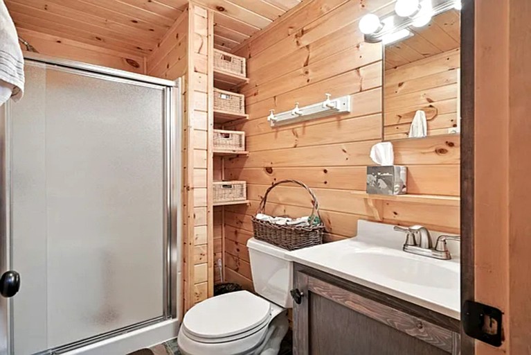 Cabins (United States of America, Greenville, Maine)