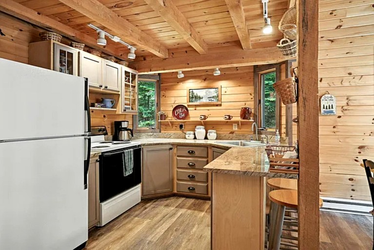 Cabins (United States of America, Greenville, Maine)