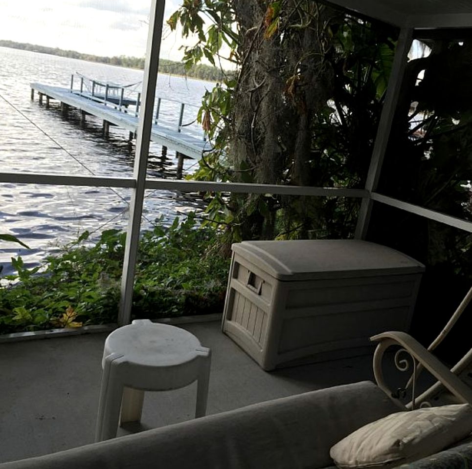 Secluded Cottage Rental with Private Dock on Idyllic Lake Josephine, Florida