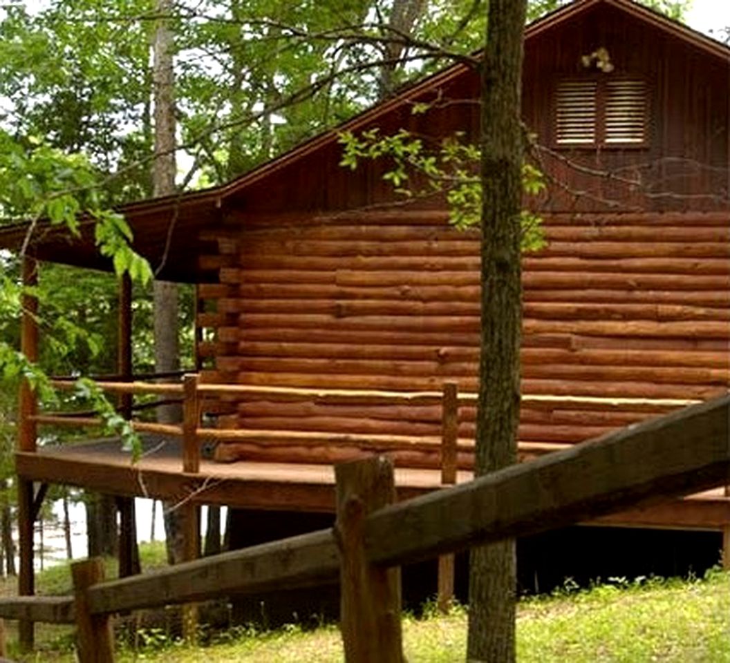 Waterfront Cabins in the Beaver Lake Area, Arkansas