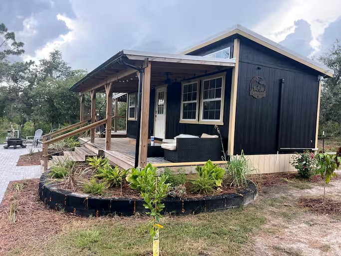 Tiny Houses (United States of America, Punta Gorda, Florida)