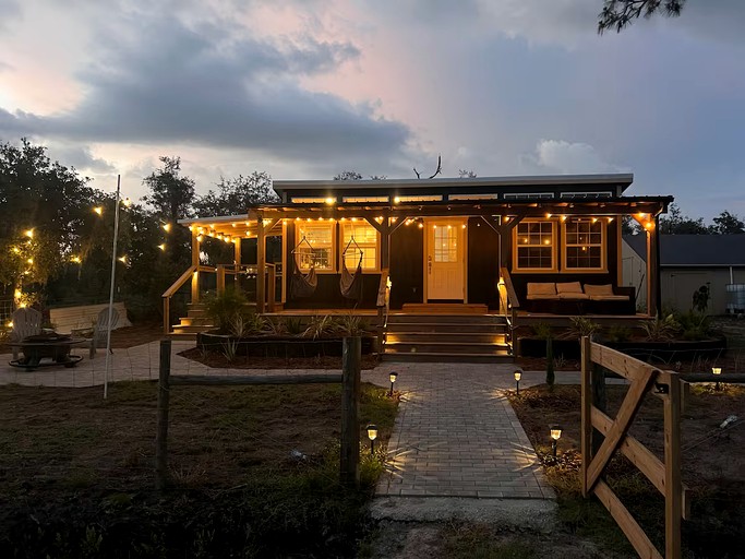 Tiny Houses (United States of America, Punta Gorda, Florida)