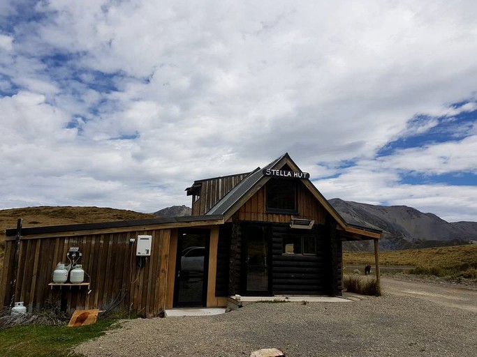 Cabins (Waiau, South Island, New Zealand)