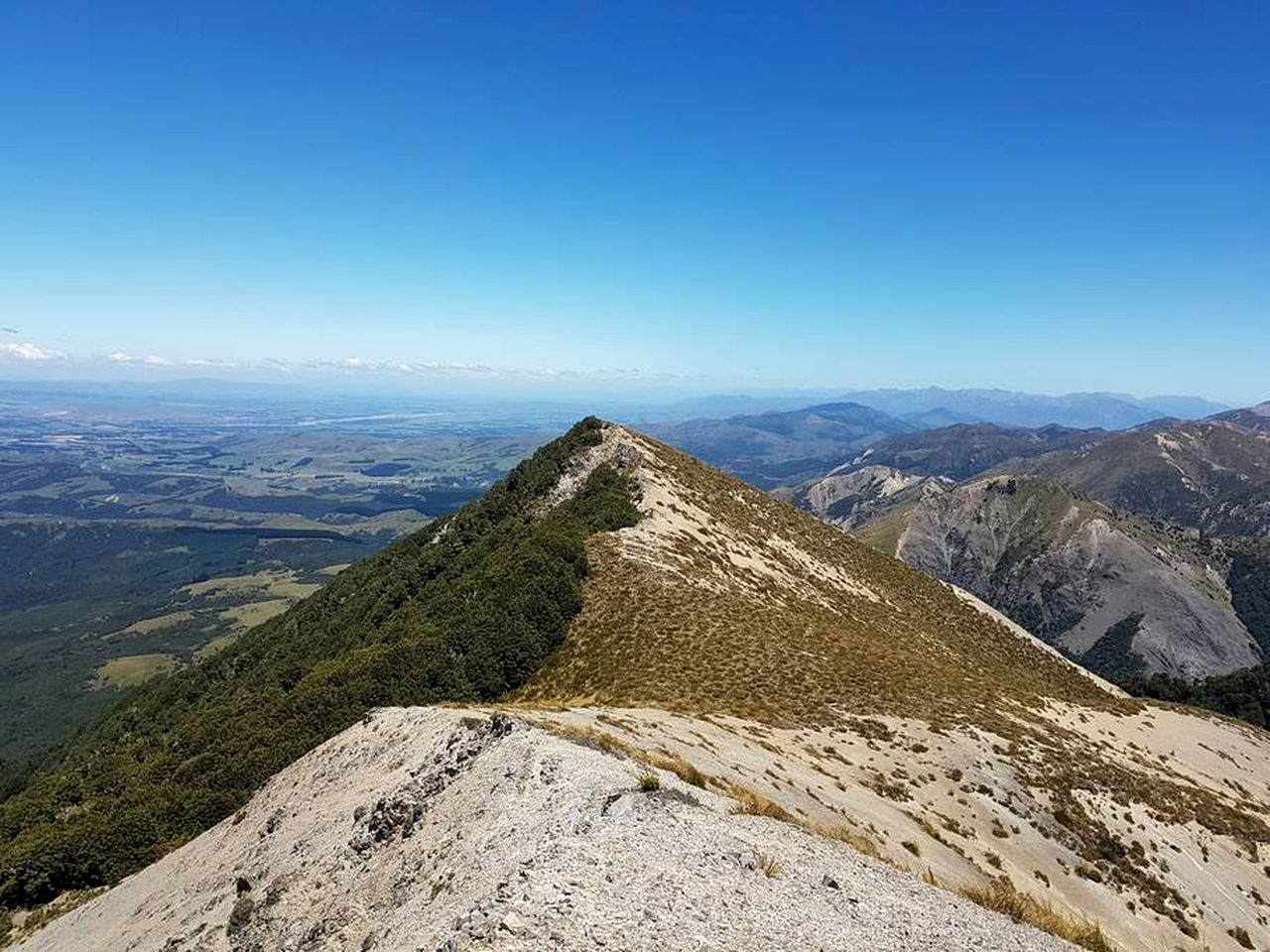 Majestic Cabin Rental with Ski Access near Lyford, South Island