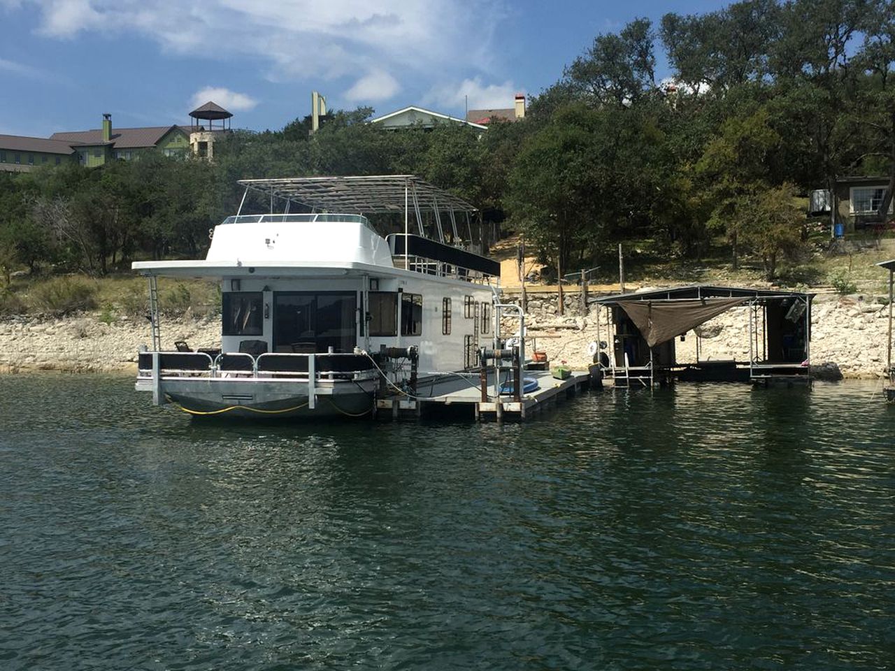 Family-Friendly Houseboat Rental in a No-Wake Cove on Lake Travis, Texas