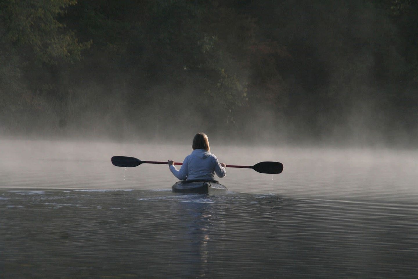 Lake Villa with Hot-Tub, Games and Barbecue Perfect for Water Sports in Saint Come, Quebec