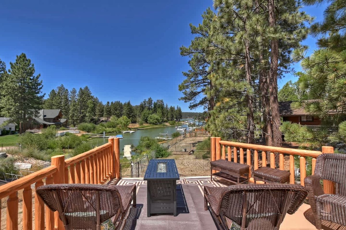 Lakefront Cabin with Fireplace, Jacuzzi and Pool Table in Big Bear Lake, California