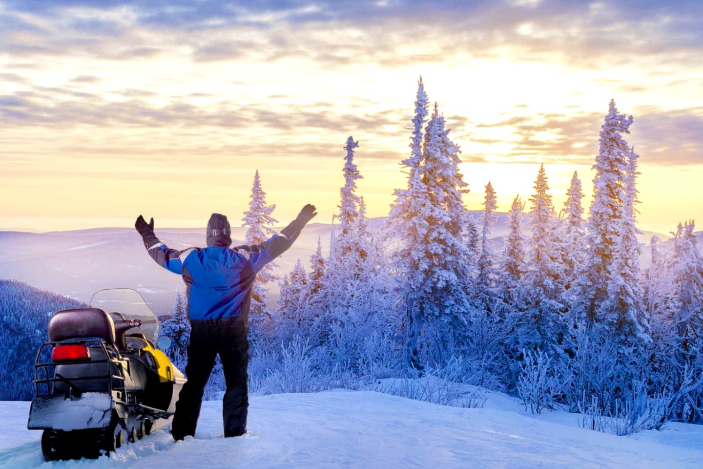 Lakefront Cabin Incredible for a Peaceful and Serene Getaway in New Hampshire