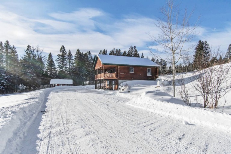 Cabins (United States of America, Pittsburg, New Hampshire)