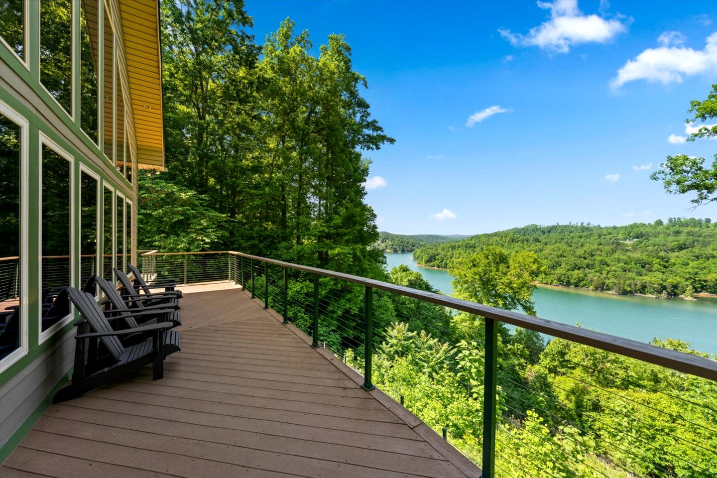 Lakefront Cabin with Pool and Covered Dock in Tennessee