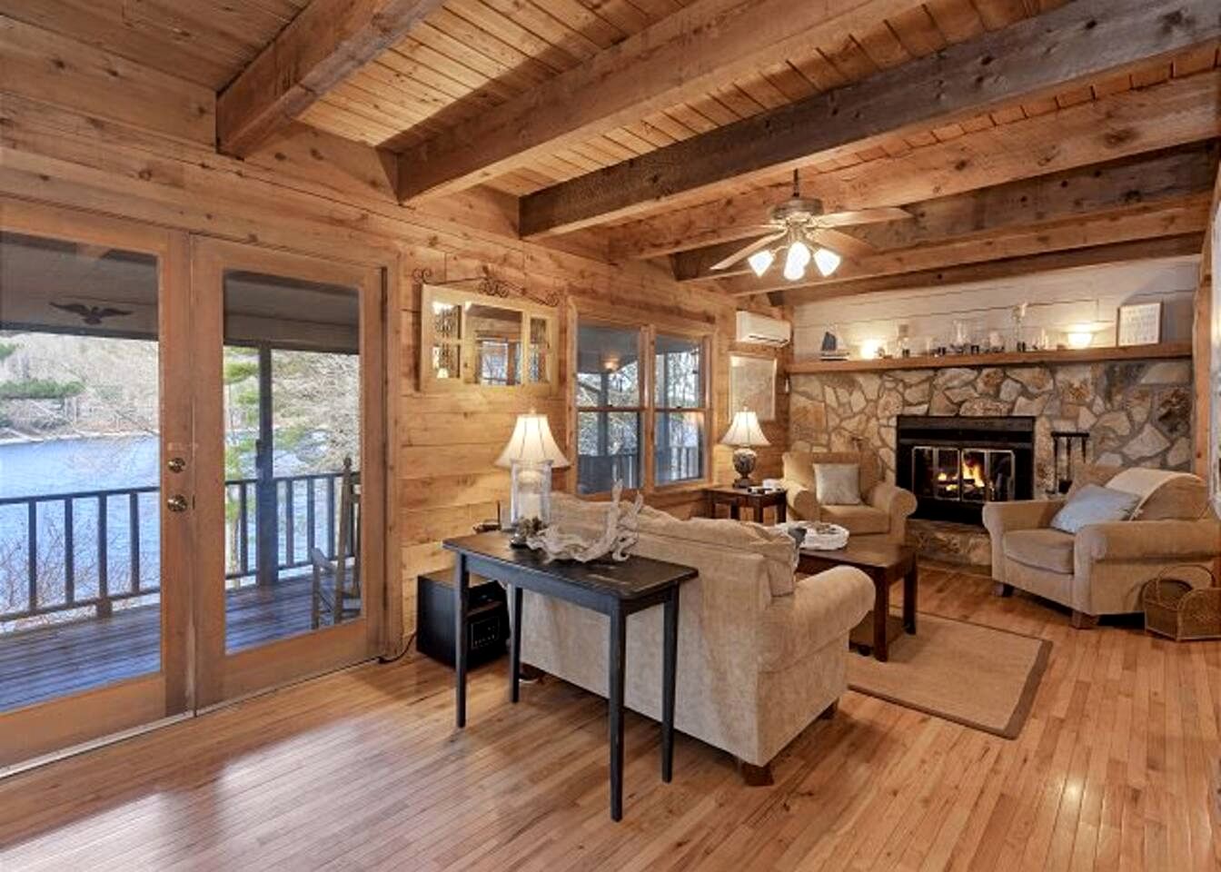 Mountain Lake House in North Carolina