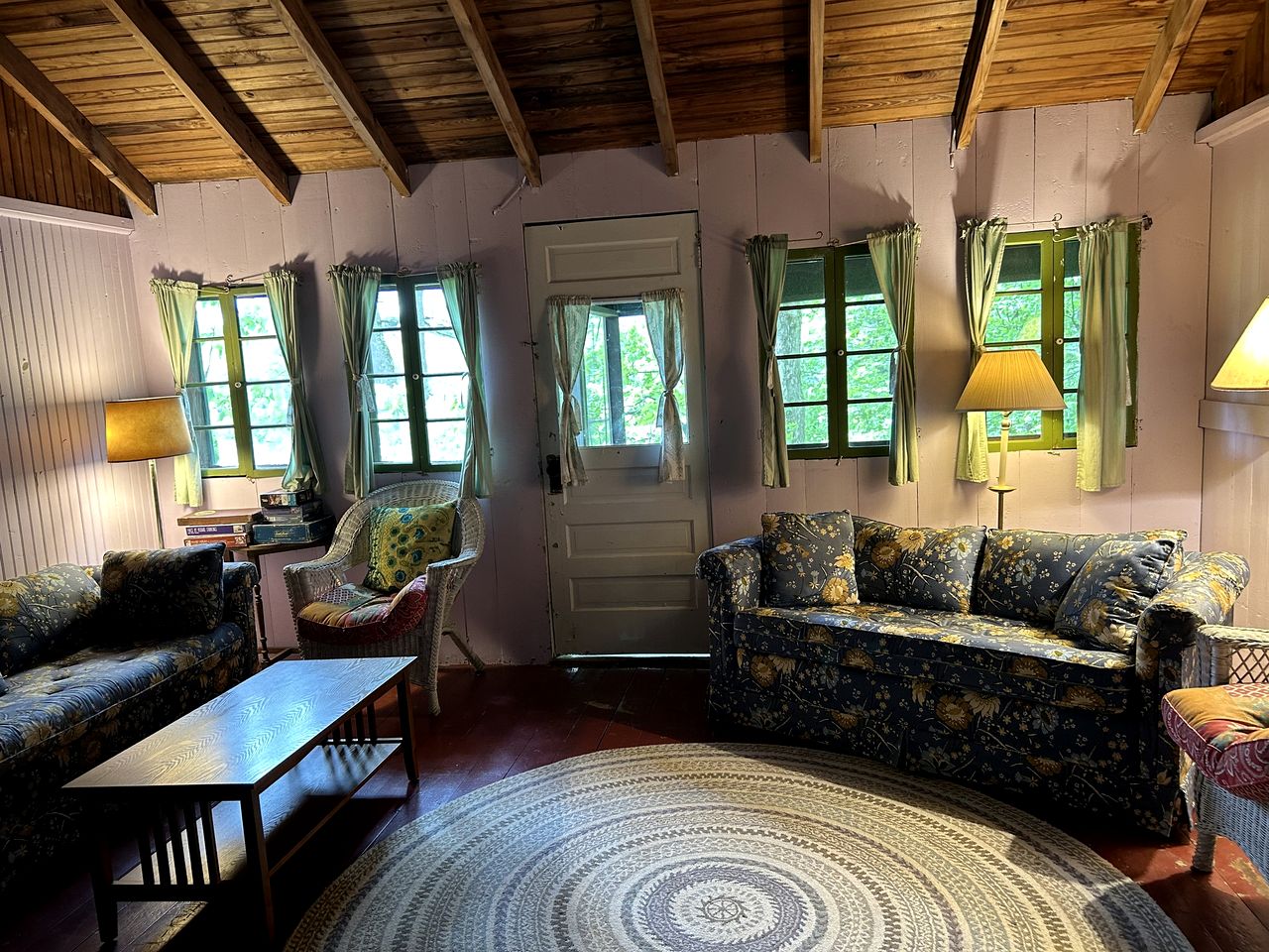 Four Bedroom Lakefront Cabin Rental near Hanover, New Hampshire