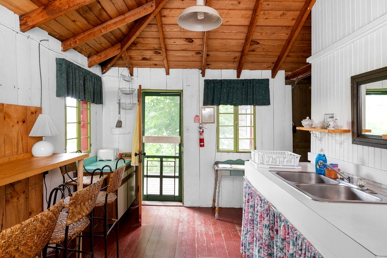 Cabins (United States of America, Lyme, New Hampshire)