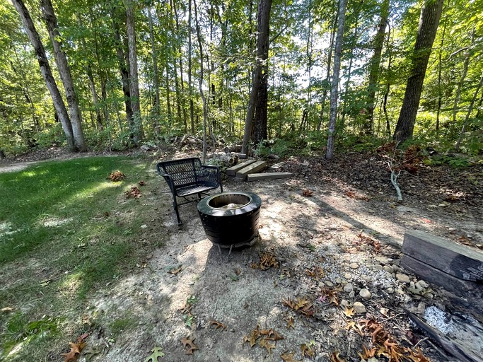 Cabins (United States of America, Tracy City, Tennessee)