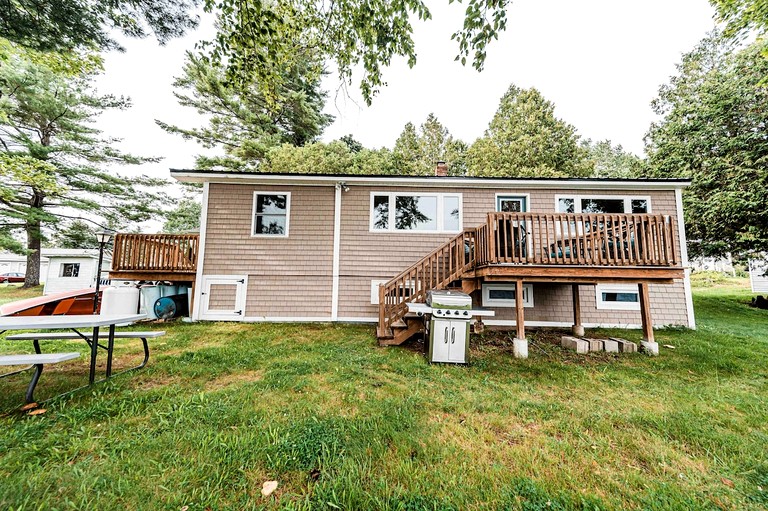 Cottages (United States of America, Winthrop, Maine)