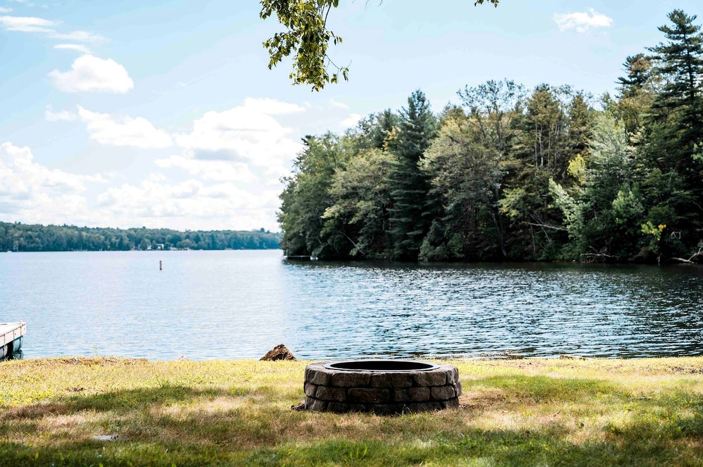 Lakefront Homey Cottage Offering Pristine Views of Cobosseecontee Lake from the Deck in Winthrop, Maine